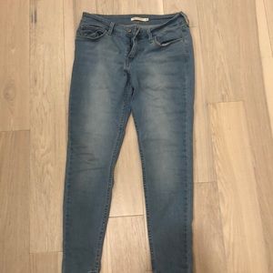 Levi’s skinny jeans